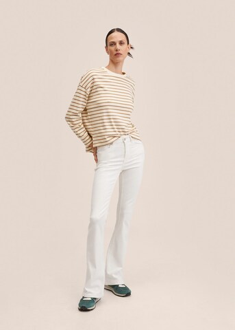 Flared Jeans 'Flare' di MANGO in bianco