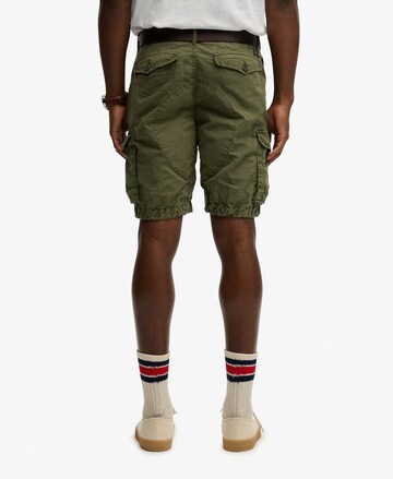 Superdry Regular Shorts 'Parachute Light' in Grün