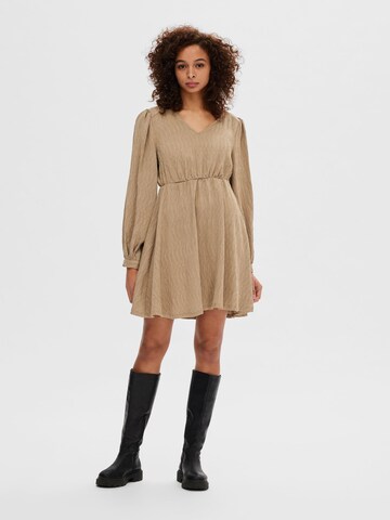 SELECTED FEMME Jurk in Beige