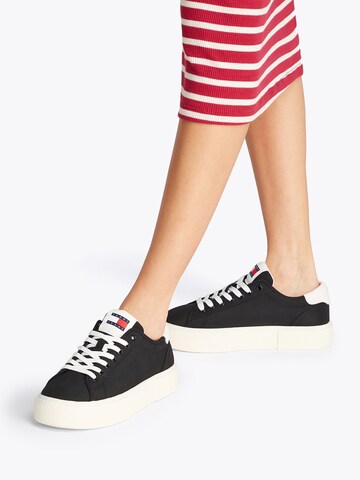 Sneaker bassa di Tommy Jeans in nero