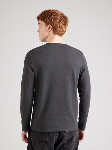 T-Shirt s.Oliver en gris