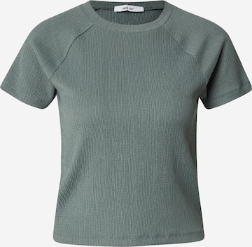 T-shirt 'Heidi' ABOUT YOU en vert : devant