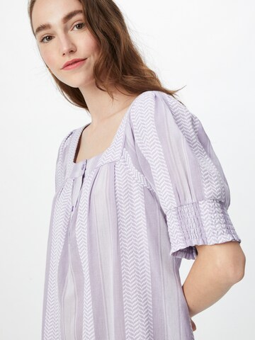 Robe 'Makena' Cecilie Copenhagen en violet