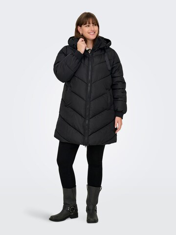 Giacca di mezza stagione 'MOON' di ONLY Carmakoma in nero