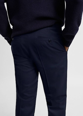 Regular Pantalon à plis 'Paris' MANGO MAN en bleu