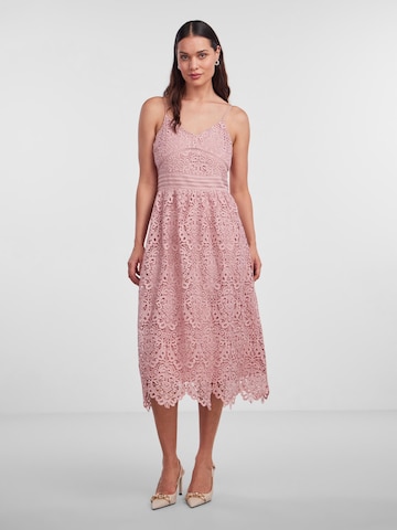 Robe 'LIV' Y.A.S en rose