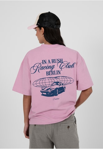 T-Shirt 'In A Rush' Prohibited en rose