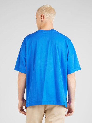Calvin Klein JeansMajica 'SKYSCRAPER' - plava boja