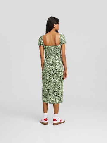 Bershka Kleid in Grün