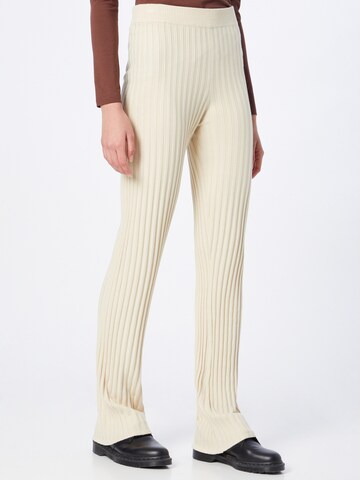 Regular Pantalon 'Fleur' Gina Tricot en beige : devant