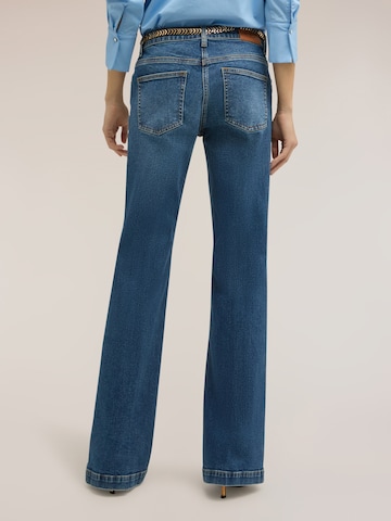 MOTIVI Flared Jeans in Blue