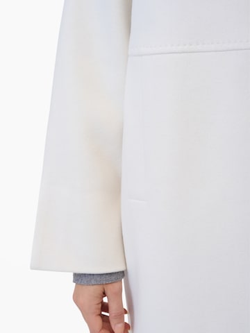 RICANO Tussenmantel 'Valentina' in Wit