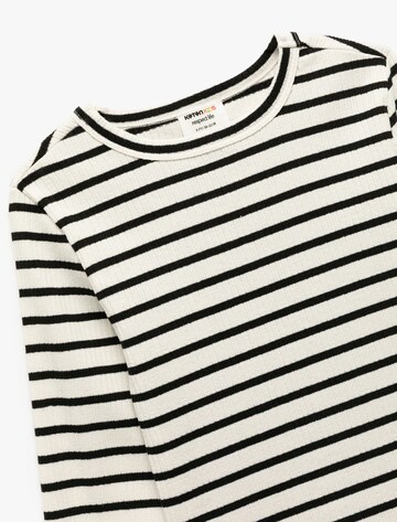 Koton Shirt in Schwarz