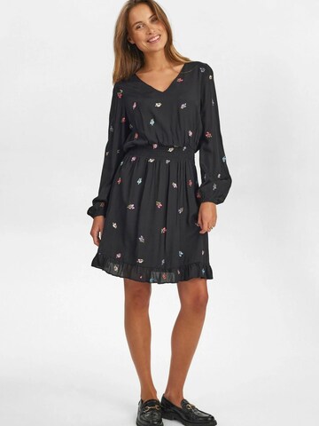NÜMPH Mekko 'NUERIKA' värissä musta