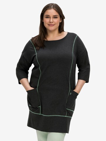 SHEEGO Kleid in Grau: predná strana