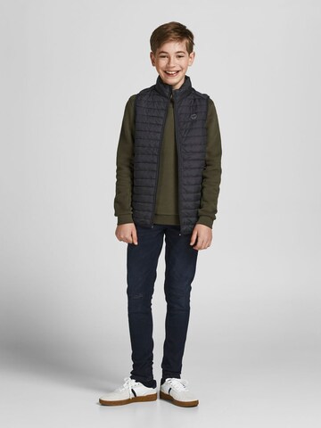 Jack & Jones Junior Vest in Black