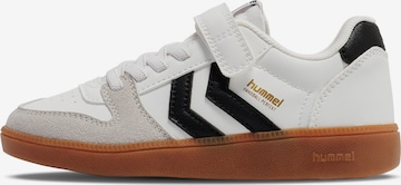 Hummel Trainers 'Handball Perfekt' in White: front