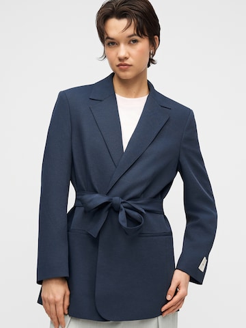 Sacou de la Calvin Klein pe albastru