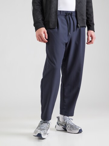 Loosefit Pantaloni con pieghe 'Convert' di BOSS in blu: frontale