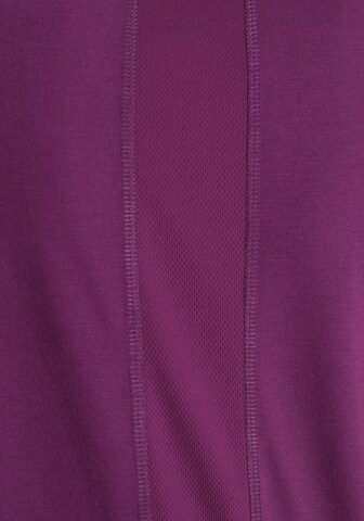FAYN SPORTS Performance Shirt in Purple