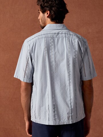 Next Regular Fit Hemd in Blau
