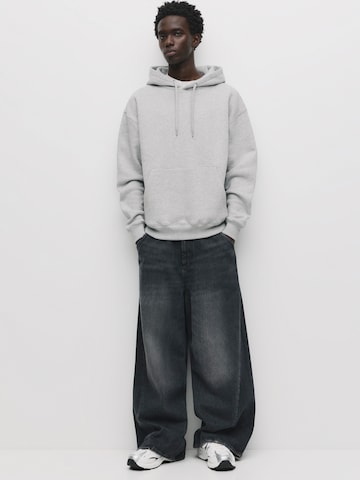 Sweat-shirt Pull&Bear en gris : devant