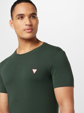 T-Shirt GUESS en vert