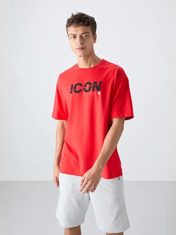 Tommy Life Shirt in Red