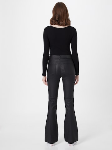 Flared Pantaloni 'Sallie' di Noisy may in nero