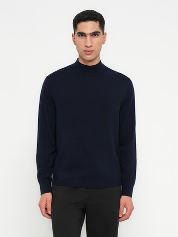 Calvin Klein Sweater in Blue: front