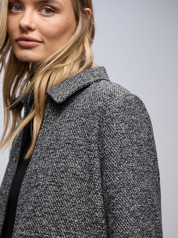 STREET ONE Between-Season Jacket 'Salt And Pepper' in Black