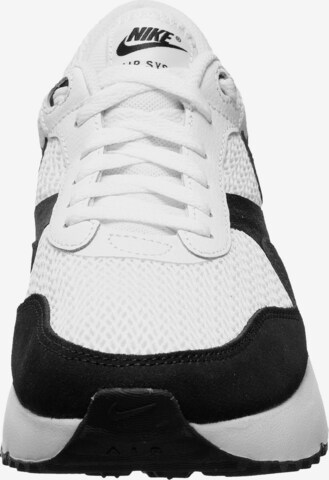 Baskets basses 'Air Max' Nike Sportswear en blanc