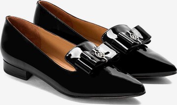 Kazar Classic Flats in Black