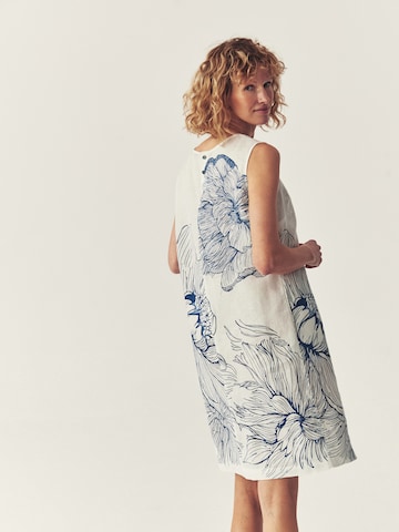 TATUUM Mekko 'MEAVE' värissä valkoinen