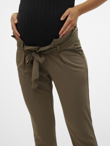 Loosefit Pantalon Vero Moda Maternity en vert