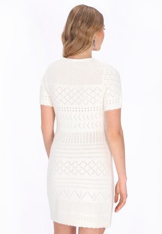 IZIA - Vestido de malha em branco