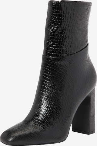 STEVE MADDEN Ankle Boots 'AISHA' in Black: front