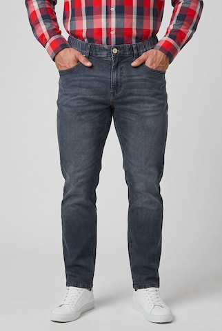 Men Plus Regular Jeans in Black