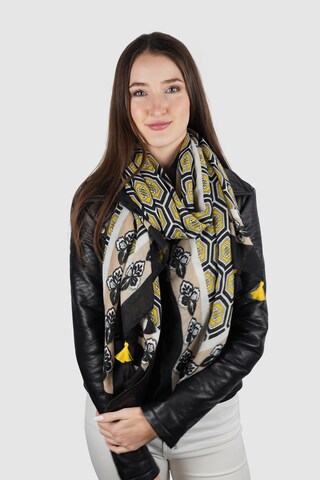 HARPA Scarf in Yellow: front
