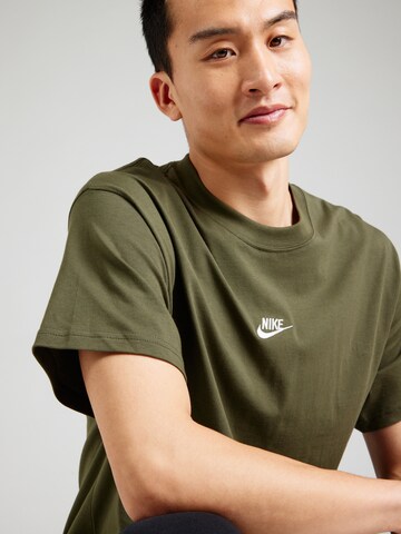 Nike Sportswear Shirt 'CLUB' in Green