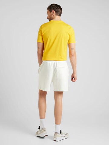 Nike Sportswear Regular Shorts 'CLUB' in Beige