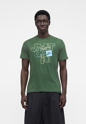 Nike Sportswear Tričko – zelená: přední strana