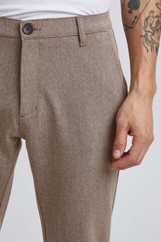 !Solid Slimfit Broek 'TO Frederic' in Grijs