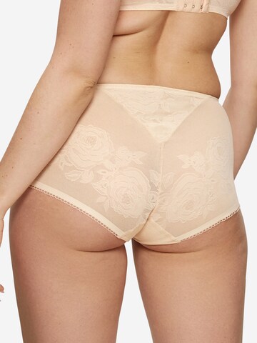TRIUMPH Slip 'Wild Rose Sensation'‌ in Beige