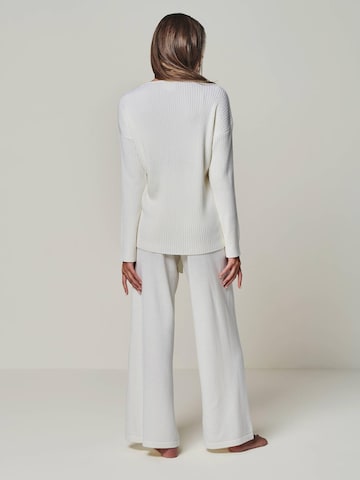 Pull-over 'BLOSSOM' YOU LOOK PERFECT en blanc