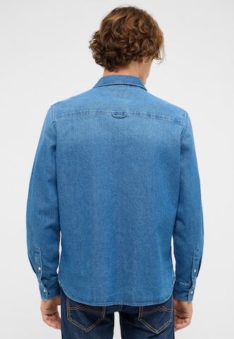 MUSTANG Comfort fit Button Up Shirt 'Duver' in Blue
