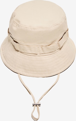 Bershka Hattu värissä beige: etupuoli