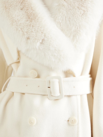 GUESS by Marciano Демисезонное пальто 'Ella' в Белый