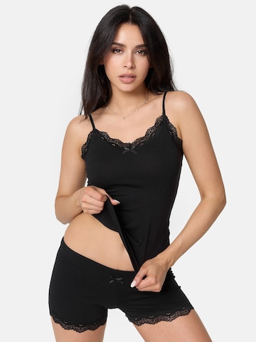 Tazzio Shorty 'F908' in Schwarz