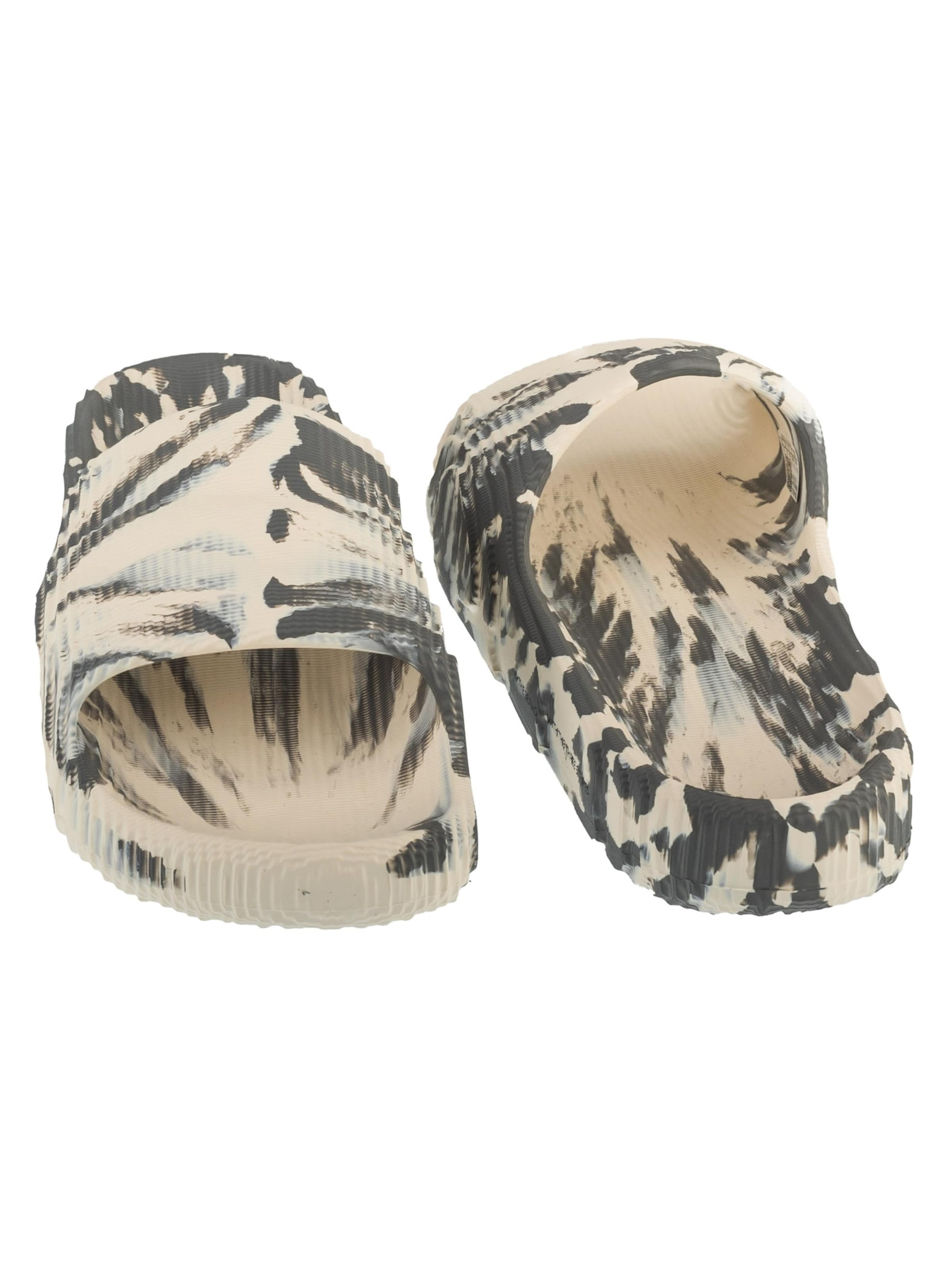 ADIDAS ORIGINALS Muiltjes 'Adilette 22' in Grijs